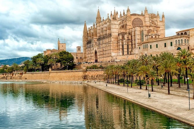 Palma de Mallorca Guided Tour with Hotel Pick up - The Real Deal: A Deep Dive into the Palma de Mallorca Guided Tour