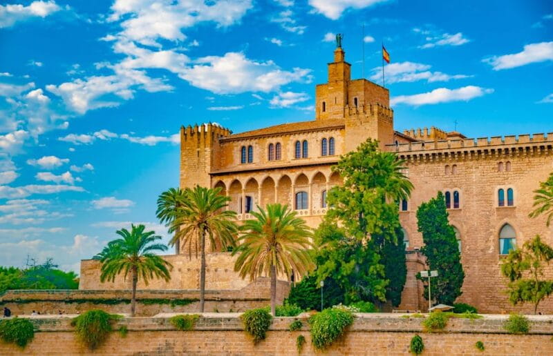 Palma de Mallorca: Private Walking Tour - Exploring the Heart of Palma: A Deep Dive