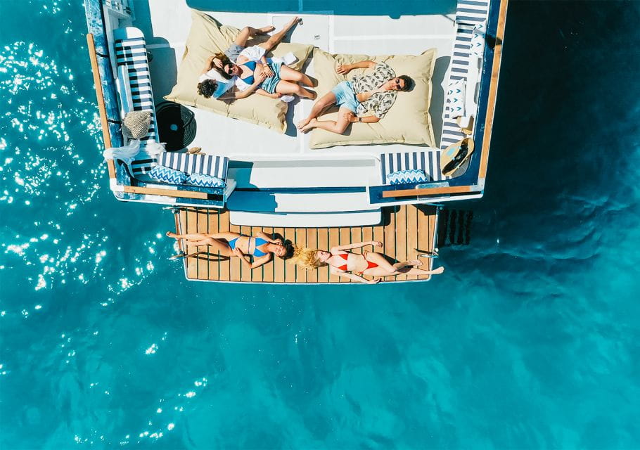 Palma: Palma Bay Boat Tour & Snorkeling With Drink Included - Nearby Attractions