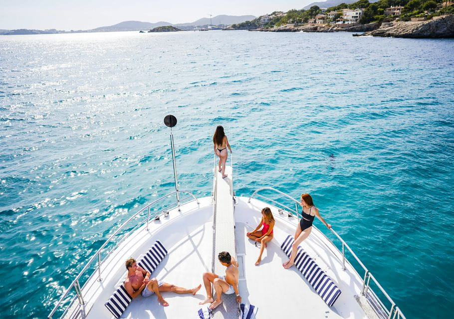 Palma: Palma Bay Boat Tour & Snorkeling With Drink Included - Things To Know