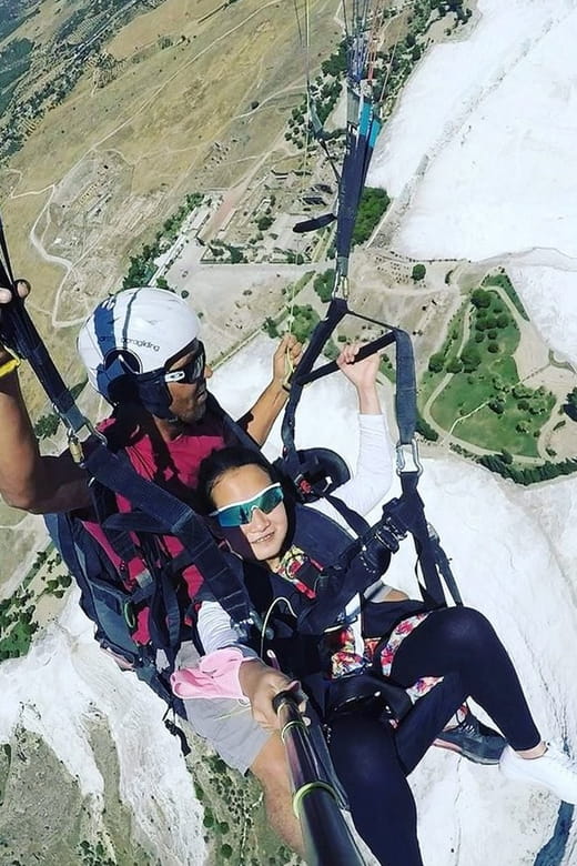 Pamukkale: Tandem Paragliding with Ancient Hierapolis Views - Flying Over Pamukkale: A Deep Dive into the Experience