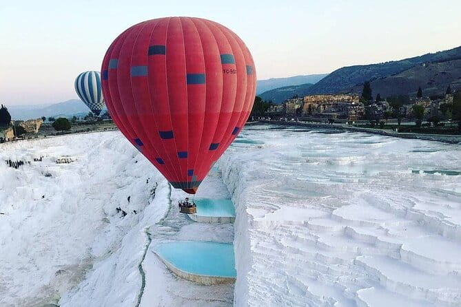 Pamukkale tour w. Entrance, Lunch & Transfer from Kemer - Return Journey: Scenic and Reflective