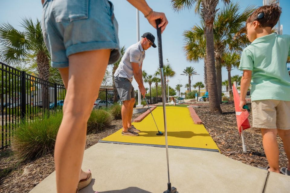 Panama City Beach: SkyWheel Miniature Golf Pass - Included Equipment and Score Sheet