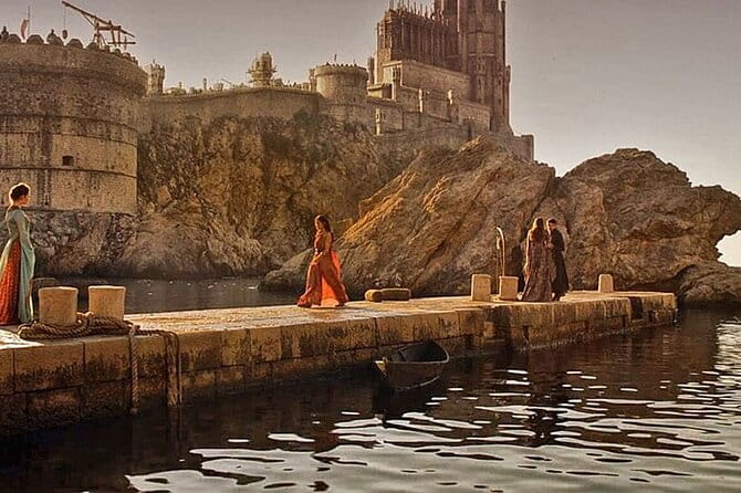 Panorama of the old town ( sunset, game of thrones locations) - Who Should Consider This Experience