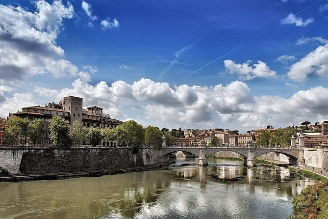 Panoramic tour: Highlights of Rome with Guide and Driver - Discovering Rome’s Top Sights in Style