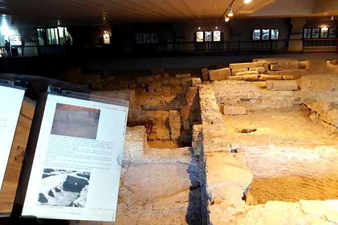 Panoramic Tour of Brindisi in Ape Calessino - Key points / Takeaways