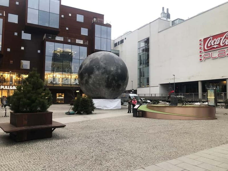 Panoramic Tour over Tallinn by vehicle - Bohemian Kalamaja & Hipster Telliskivi