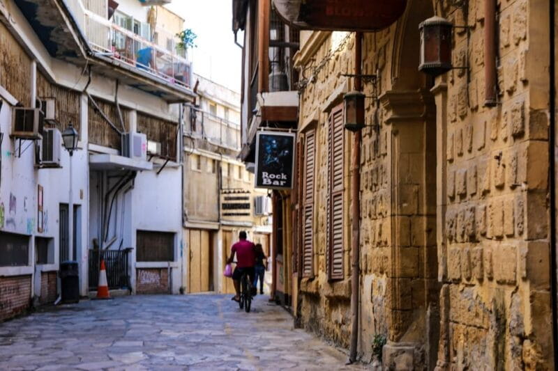 Paphos: Divided Nicosia (North Cyprus walk in) and Larnaca - FAQ