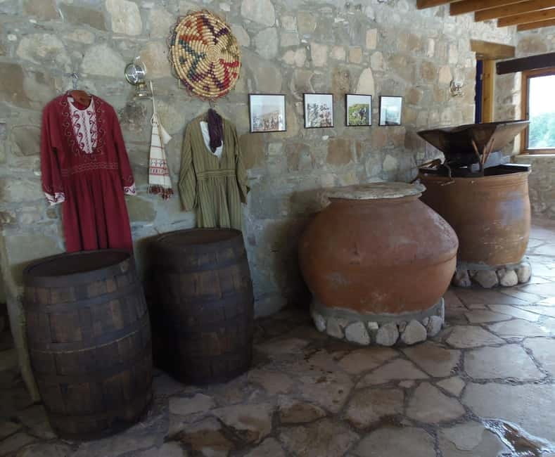 Paphos/Limassol: Donkey Farm Day Trip with Lunch & Tastings - Who Will Enjoy This Tour?