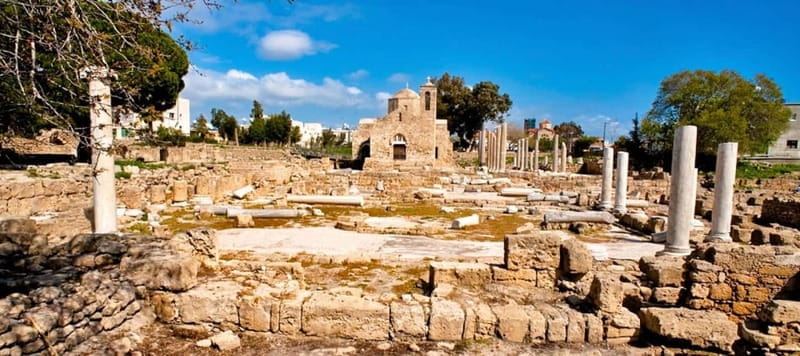 Paphos: Private Walking Tour with a Local Guide - Returning to the Archaeological Park