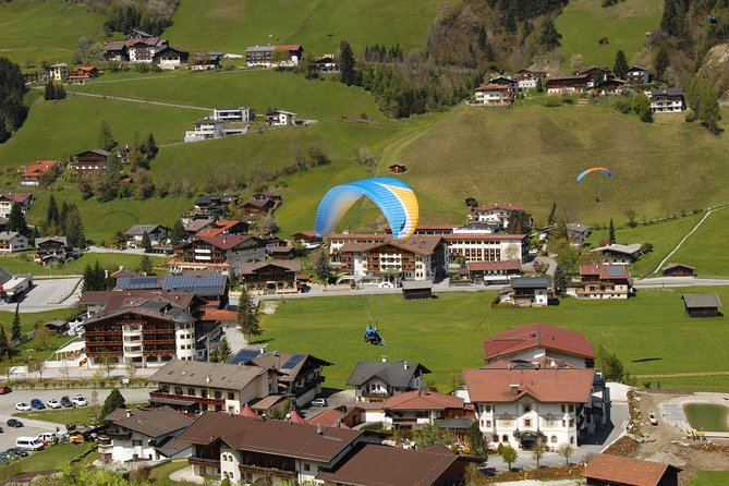 Paragliding and Tandem Flights in the Stubai Valley - Safety Considerations