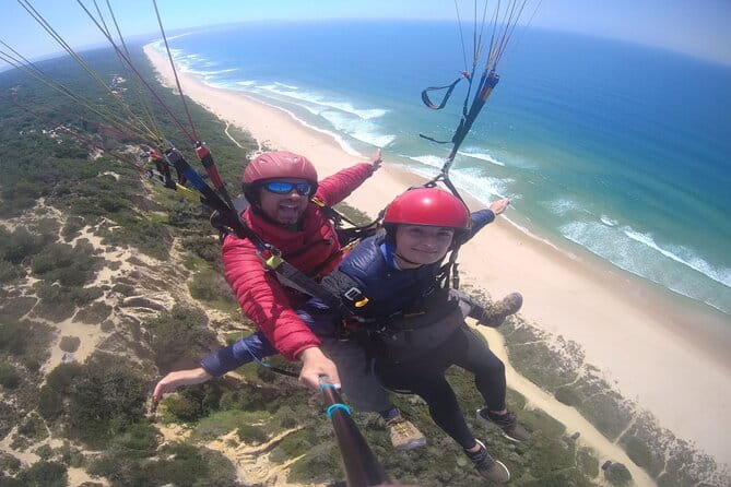 Paragliding Experience near Lisbon - What to Expect on the Day