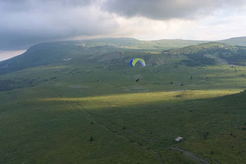 Paragliding Sofia from Above - Discovering the Flight Experience from Sofia’s Vitosha Mountains