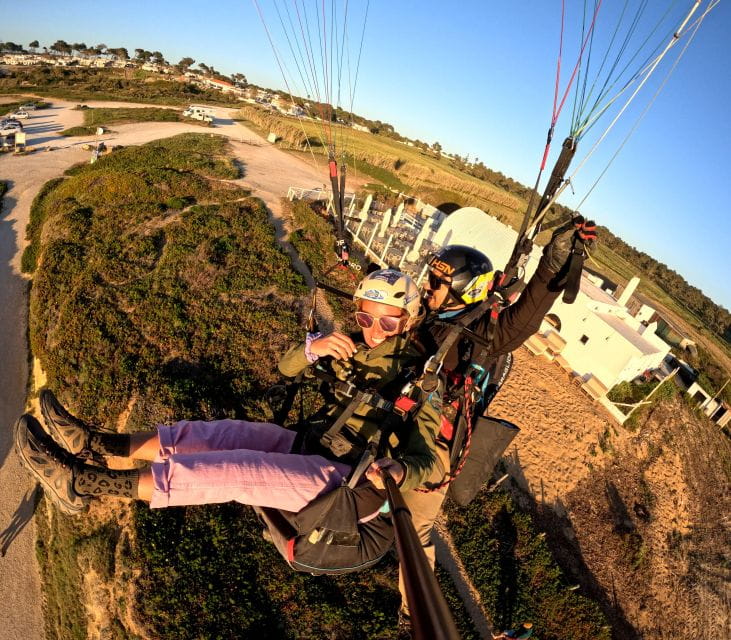 Paragliding Tandem Flight - Pilot Qualifications and Expertise