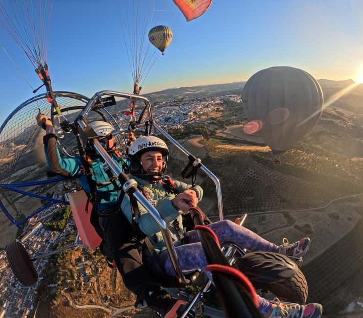 Paramotor flight in Ronda (Málaga), near Marbella - Flying over Ronda: A detailed overview