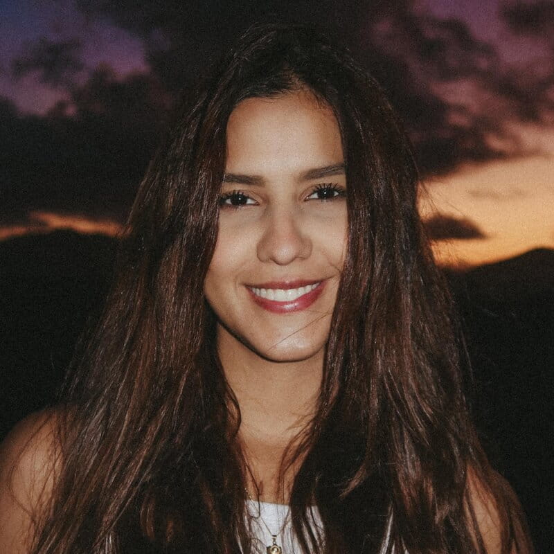 Paris: 1-Hour Seine Cruise departing from the Eiffel Tower - Embarking at the Eiffel Tower