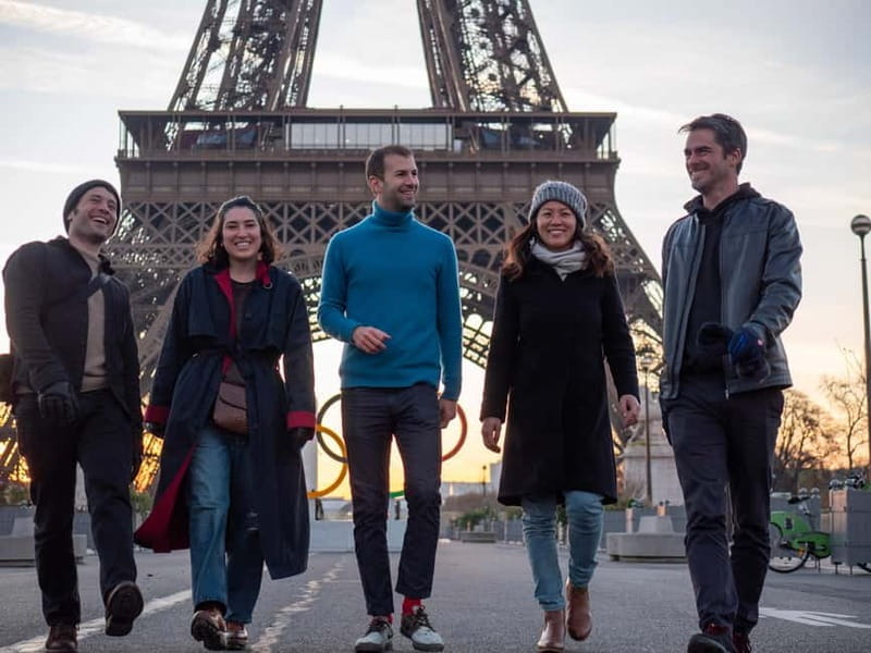 Paris Before the Crowds: Sunrise Walk & Breakfast - Key Points / Takeaways