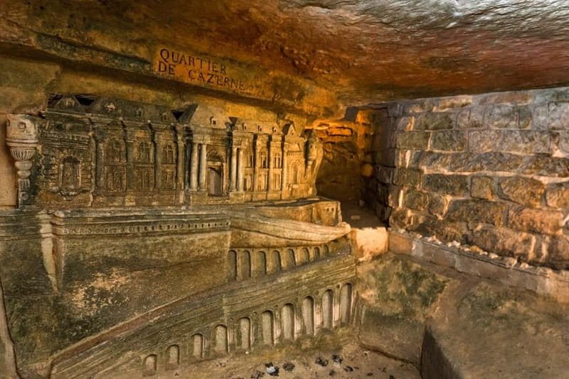 Paris: Catacombs Guided Tour - Who Would Enjoy This Tour?