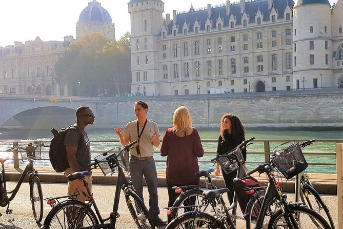 Paris: Charming Nooks and Crannies Bike Tour - Crossing the Seine
