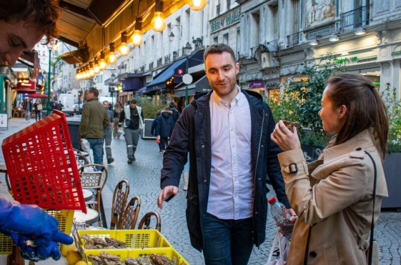 Paris Christmas Food Tour with Local Guide & Seasonal Treats - Key Points / Takeaways