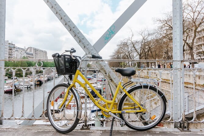 Paris day Bike Rental - Entering the Heart of Paris: Starting Point and Convenience