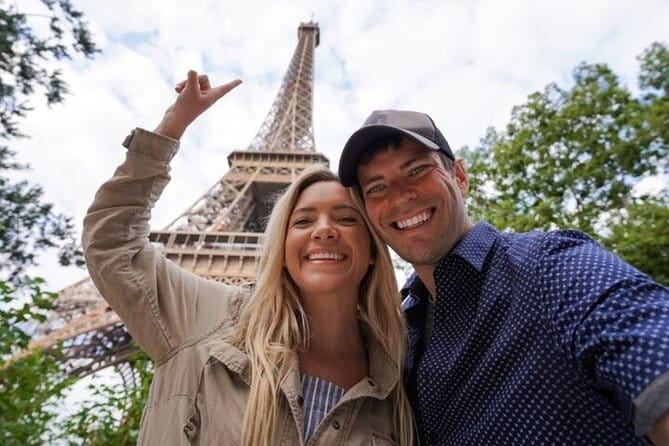 Paris Day Tour with Eiffel Tower, Louvre and Cruise Max 6 People - Who Will Love This Tour?