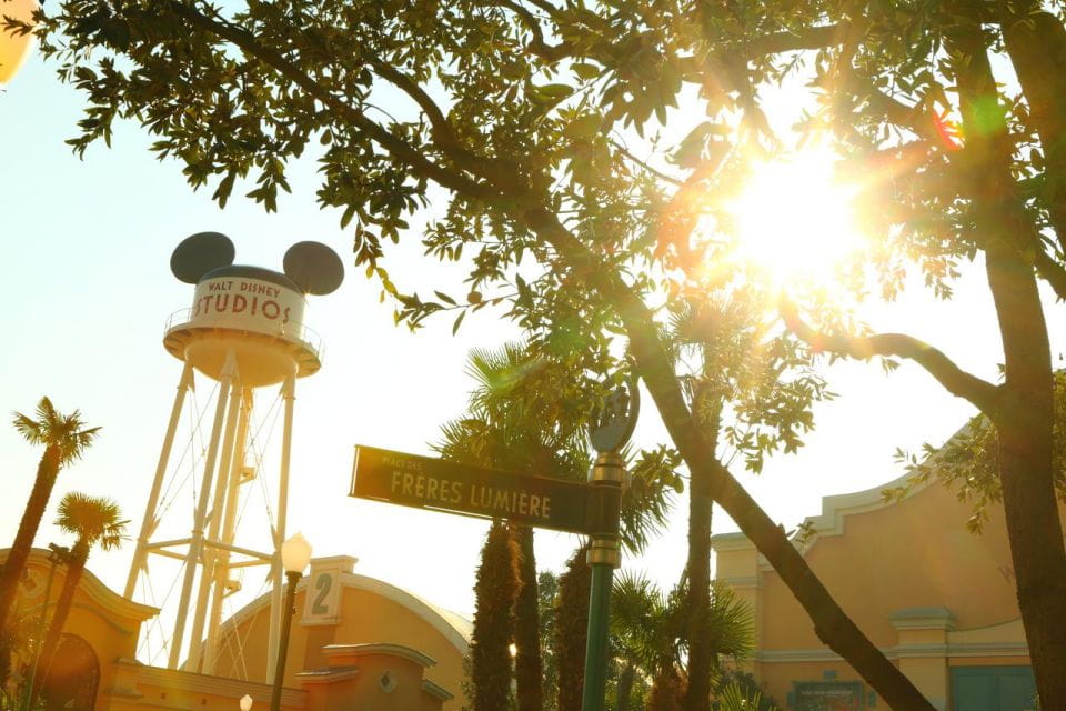 Paris: Disneyland Paris Ticket With Transfer - Transportation From Central Paris