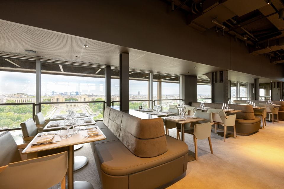 Paris: Eiffel Tower, Madame Brasserie, 3-Course Lunch at 12:00 - Meal Details