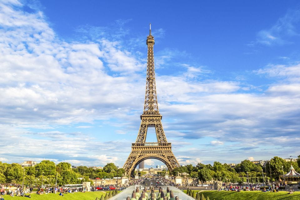 Paris: Eiffel Tower Tour & Seine Champagne Cruise Combo - Tour Highlights