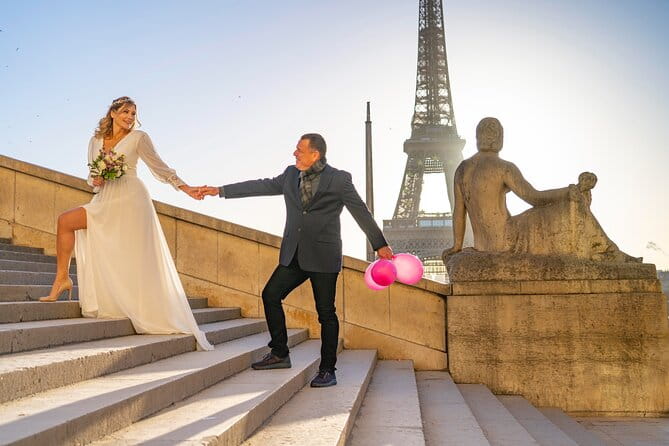 Paris Eiffel Tower Vows Renewal Ceremony - Photoshoot and Video - What to Expect During the Photoshoot and Video