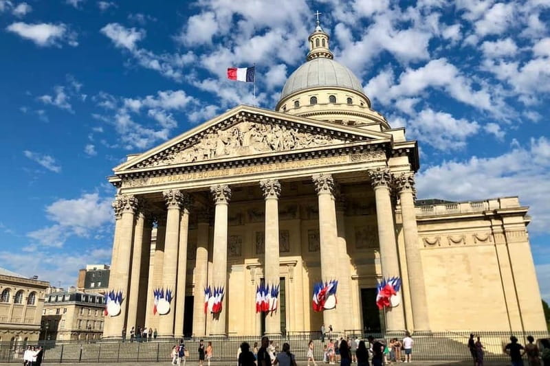 Paris: Emily inspired walking tour - FAQ