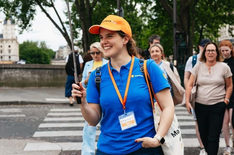 Paris: Emily TV Show Locations Guided Walking Tour - Who is this tour best for?