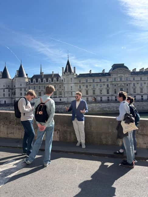 Paris: French Monarchy Intrigues Walking Tour with booklet - Price and Value Analysis