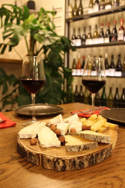 Paris: French Wine and Cheese Guided Tasting - Key points / Takeaways