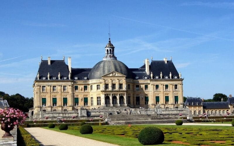 Paris: Half-Day Trip to Fontainebleau with a Local - Who Would Enjoy This Tour?