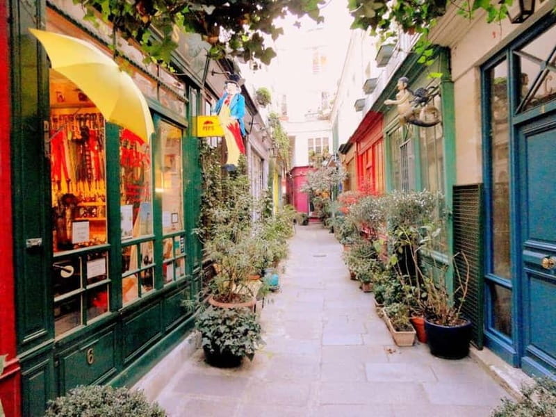 Paris: Le Marais District Guided Walking Tour with Coffee - Introduction: A Taste of Paris’s Historic Center