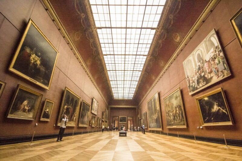 Paris Louvre: 2-Hour Private Tour for Groups or Families - Who Is This Tour Best Suited For?