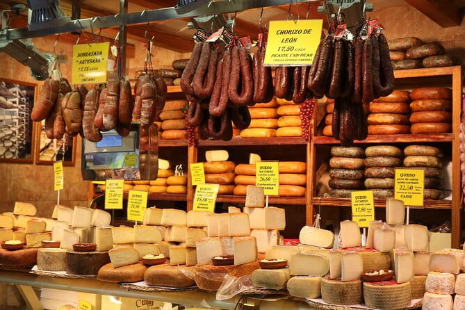 Paris Marché dAligre Walking Tour with Chocolate and Cheese Tasting - Who Is This Tour Best For?