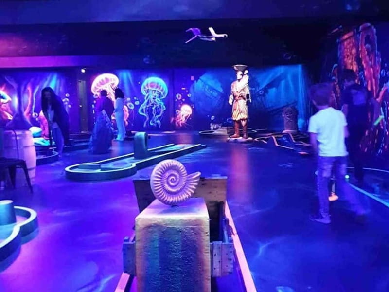 Paris: Mini Golf and Climbing Combo Ticket - FAQ