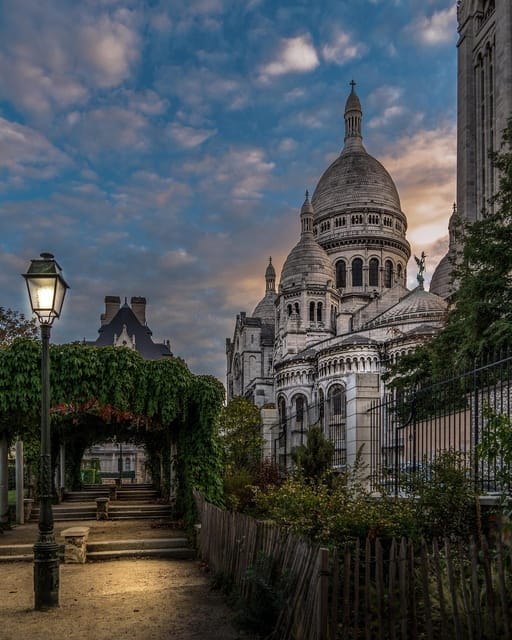 Paris: Montmartre hidden gems walking Tour with Local Guide - Who Will Love This Tour?