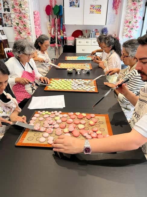 Paris: Montmartre Macaron Baking Workshop - Who Is This Experience Best For?