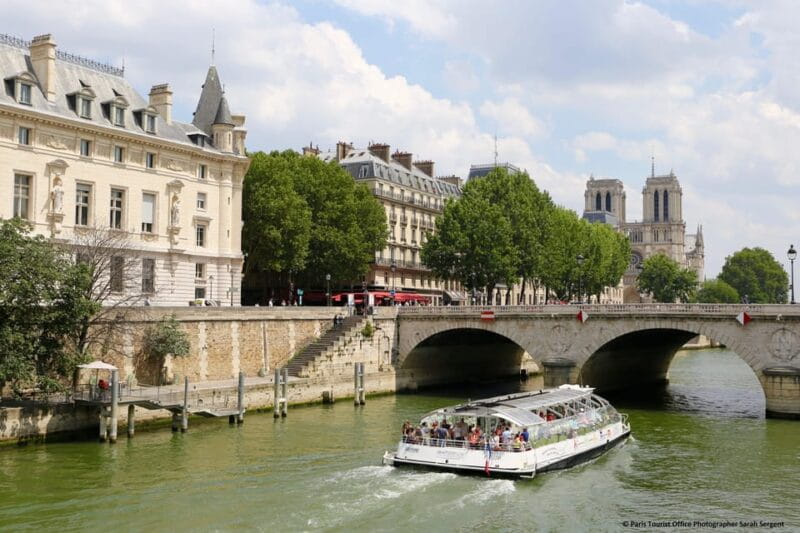 Paris: Montmartre Train Ride w/ Optional Seine River Cruise - Who is this experience best for?