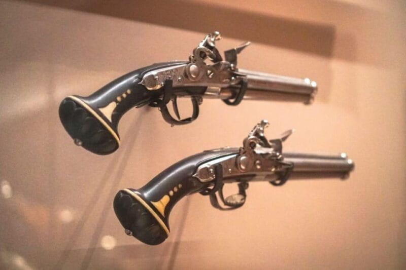 Paris: Musee De L'Armee Ticket With Digital Audio Guide - Who This Experience Is Best For