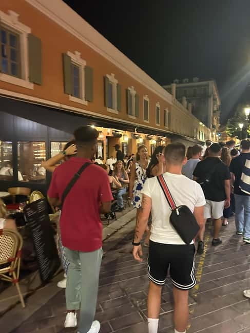 Paris Nightlife: International Pub Crawl, Free Shots & Games - Key Points / Takeaways