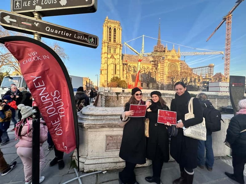 Paris: Notre Dame Cathedral Exterior Tour & Unreserved Entry - Logistics and Practical Tips for the Exterior Tour