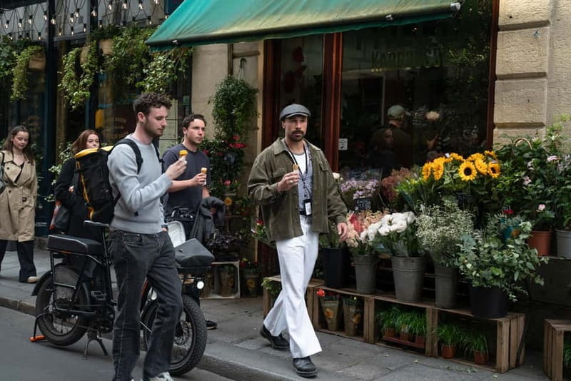 Paris: Pastries & Tragedies - A Sweet Tour of Notre Dame - Starting Point: A Garden and a Guide with a Smile