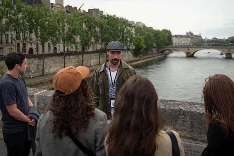 Paris: Pastries & Tragedies - A Sweet Tour of Notre Dame - Dark Stories Beneath the Streets