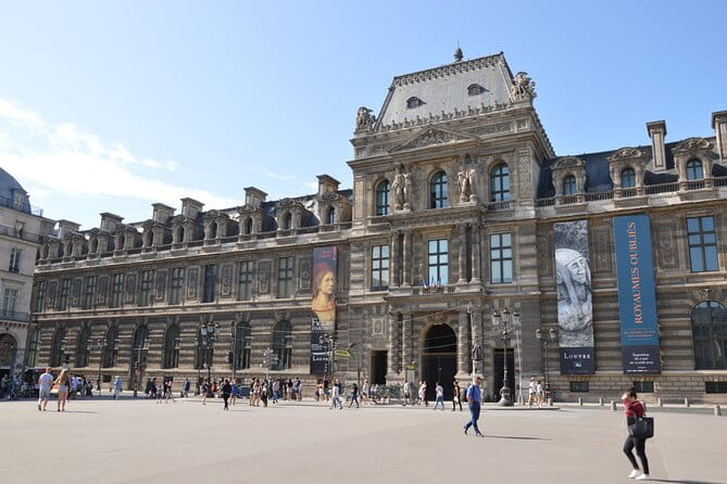 Paris: Private City Tour by Car with Driver and Guide - FAQs