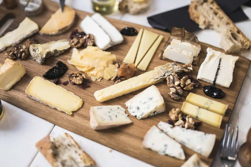 Paris - Private & exclusive Food/Cultural tour Le Marais - The Final Gourmet Experience: Deli and Cold Cuts