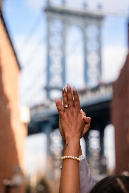 Paris: Private Flying-dress Photoshoot @jonadress - Customizable Tour Experience